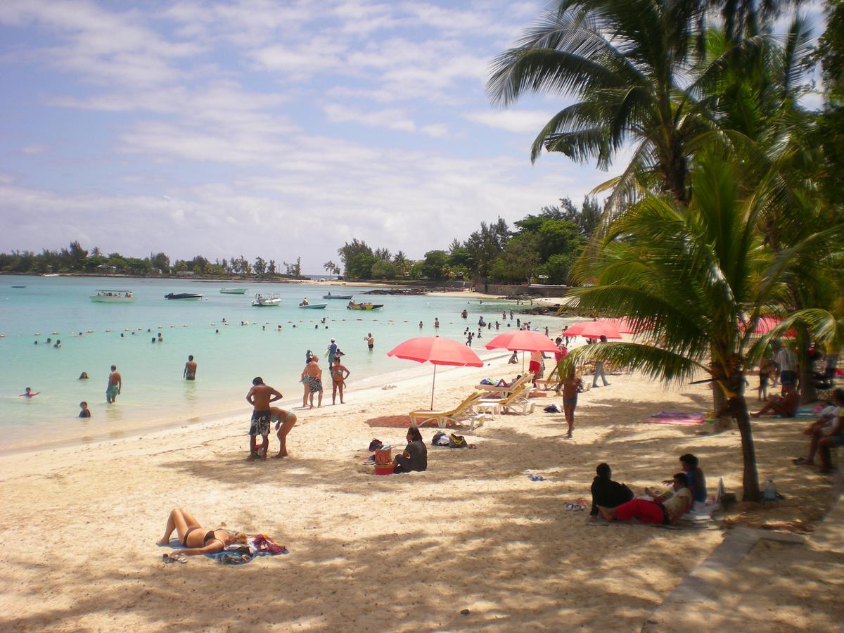 Hotel Ventura Grand Bay Buitenkant foto